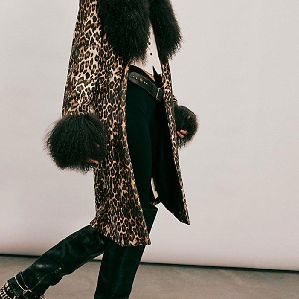 Charlotte Simone Harley coat in leopard-print. Size S